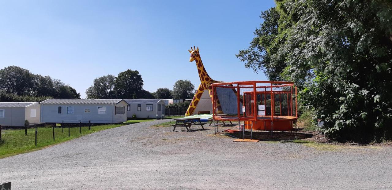 Camping Le Balcon De La Baie サン・マルカン エクステリア 写真